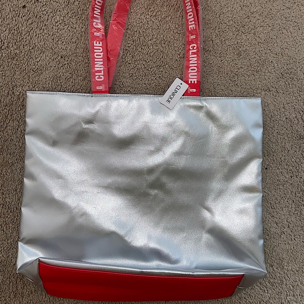 Clinique bag